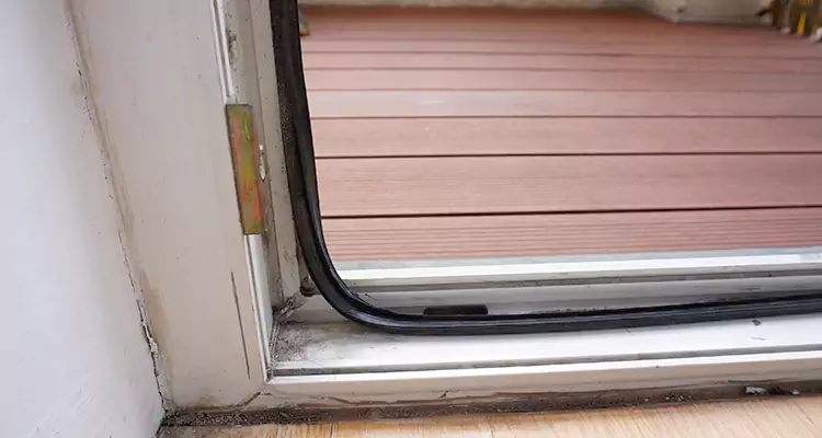 Why Choose Us for Leaking Sliding Glass Door Repair in Punta Gorda, FL?