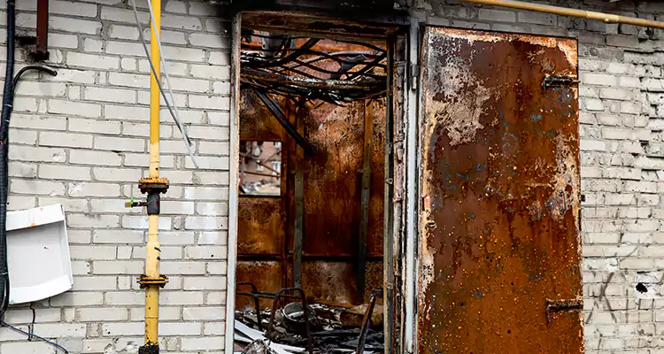 Metal Door Rust Repair in Punta Gorda, FL