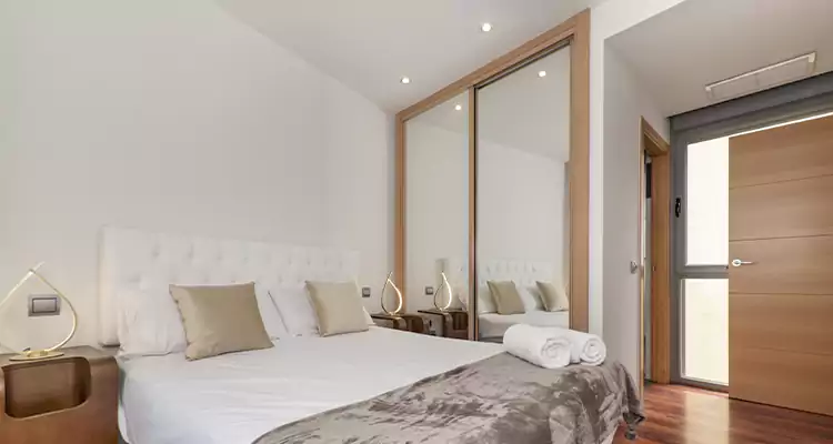 Sliding Wardrobe Door Mirror Replacement in Punta Gorda, FL